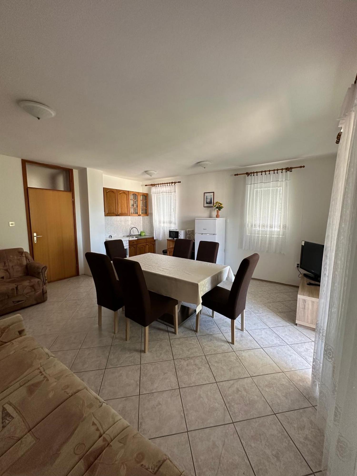Apartmani Ana Malinska Bagian luar foto