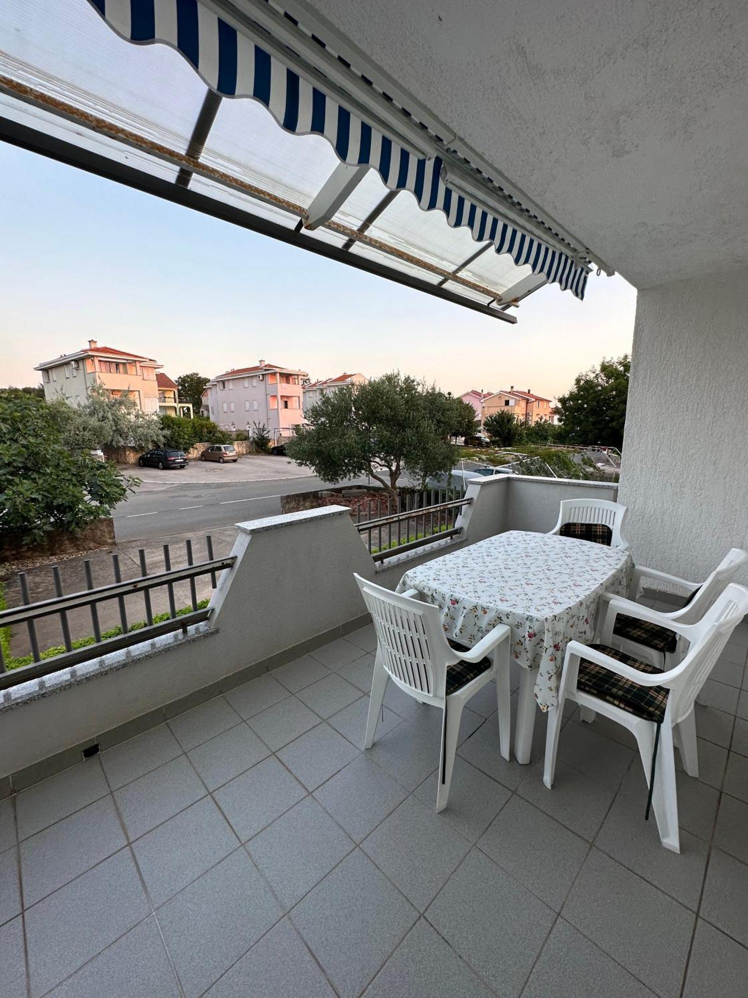 Apartmani Ana Malinska Bagian luar foto